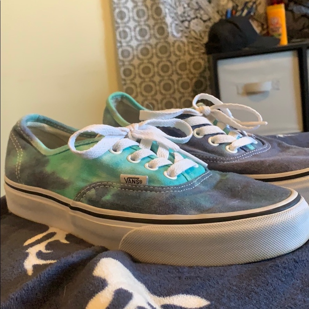 Blue vans